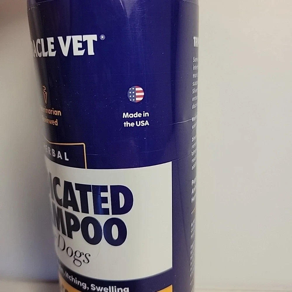 Miracle‎ Vet Medicated Dog Shampoo for Itchy Skin Relief - Allergy...